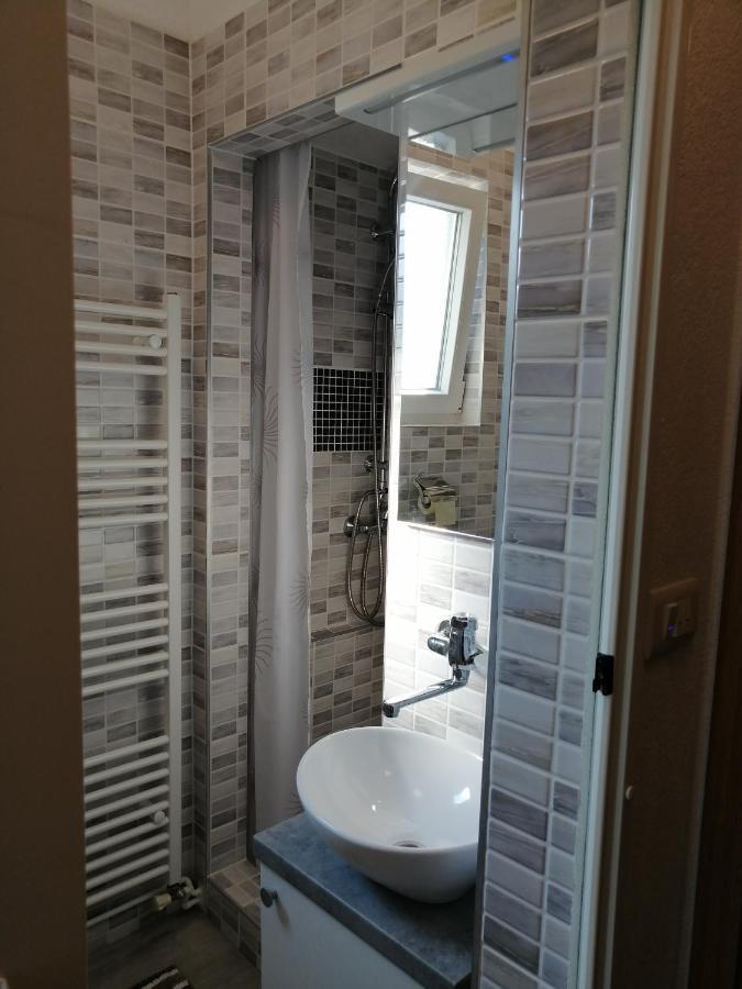 Maja Apartment Макарска Екстериор снимка