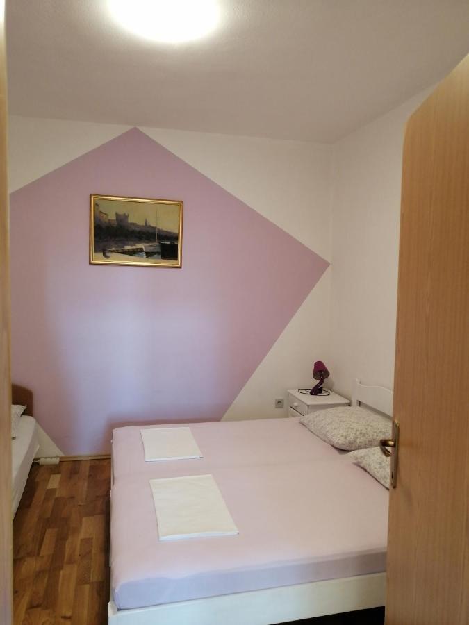 Maja Apartment Макарска Екстериор снимка
