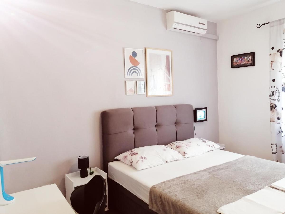 Maja Apartment Макарска Екстериор снимка