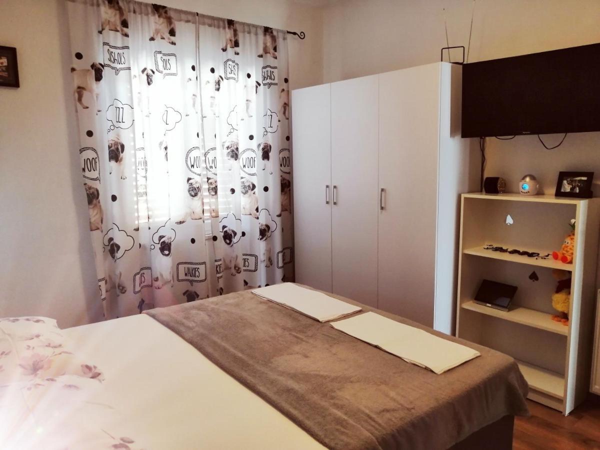 Maja Apartment Макарска Екстериор снимка