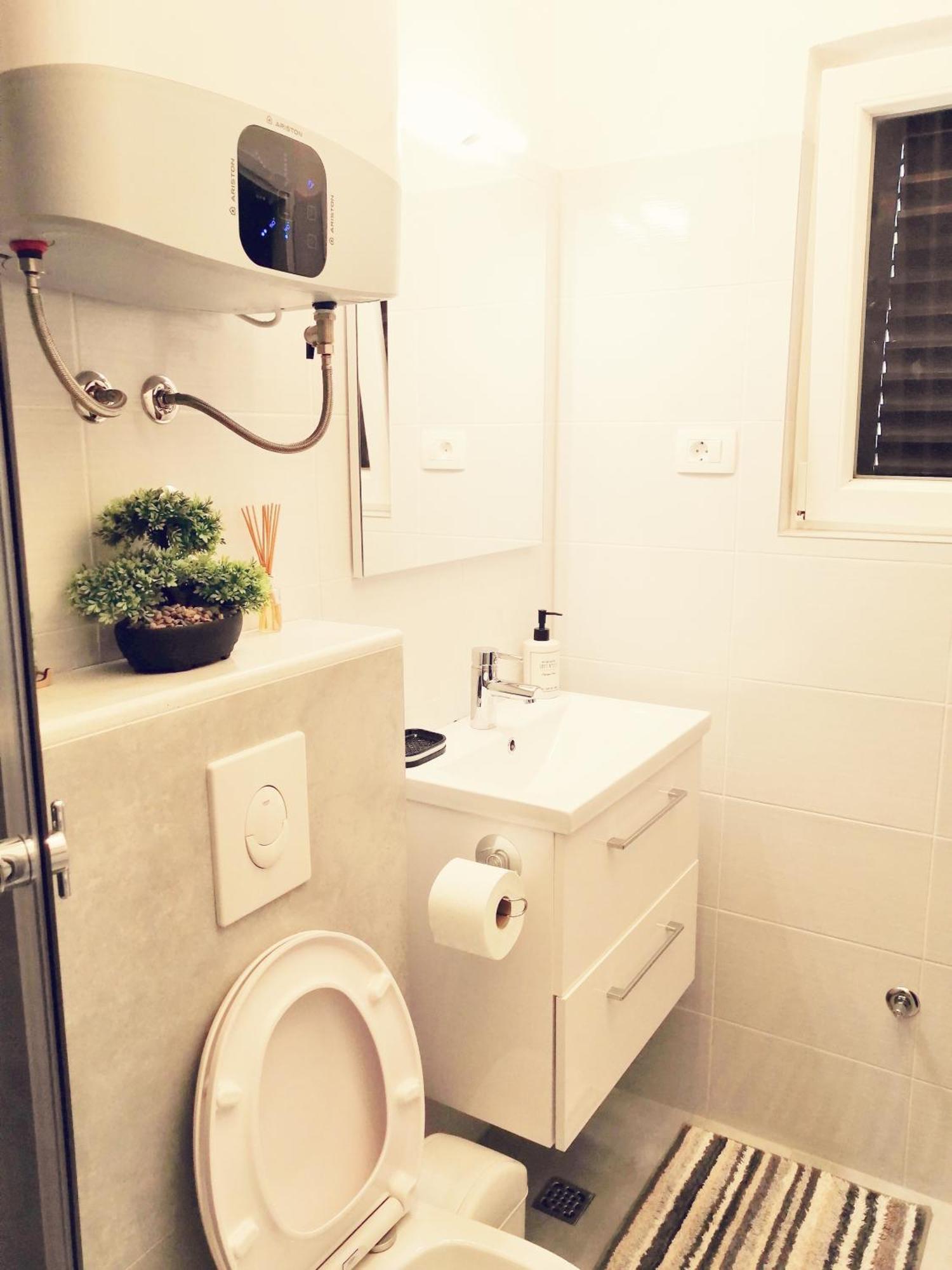 Maja Apartment Макарска Екстериор снимка